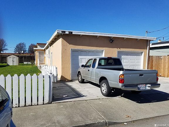 2nd image of 2813-17 Del Camino Dr