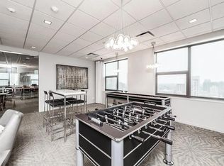 West77 Apartments, Chicago, IL 60654