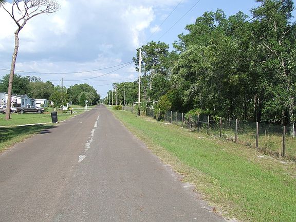 looking east on Appian