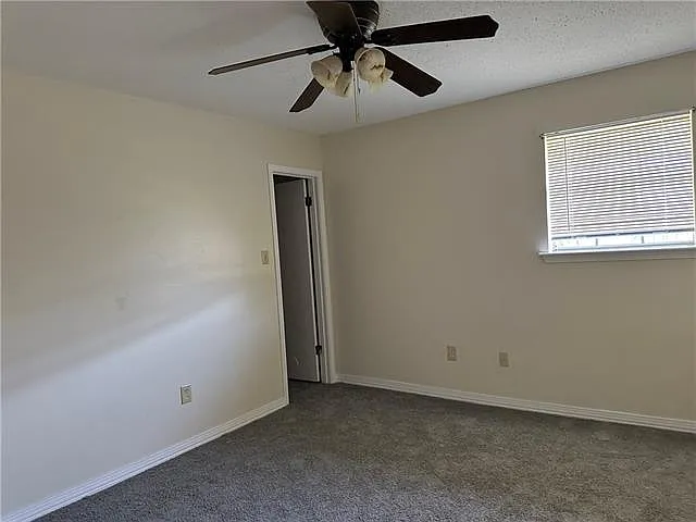 6202 Mitchell Ave — Photo 9