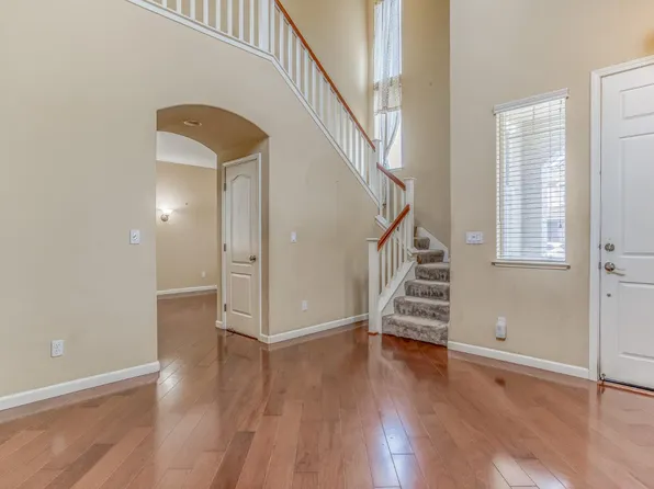 188 Thomsen Rd, Lathrop, CA 95330