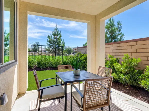 1559 Winding Sun Dr, Beaumont, CA 92223