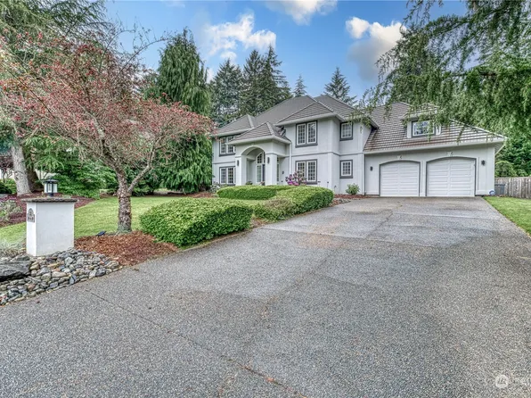 818 24th Ave NW, Gig Harbor, WA 98335