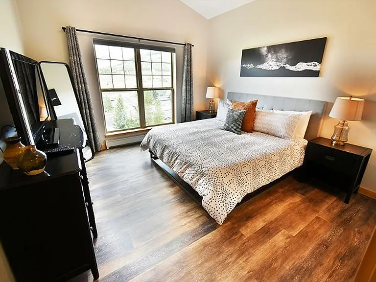 734 E Anemone Trl — Photo 19
