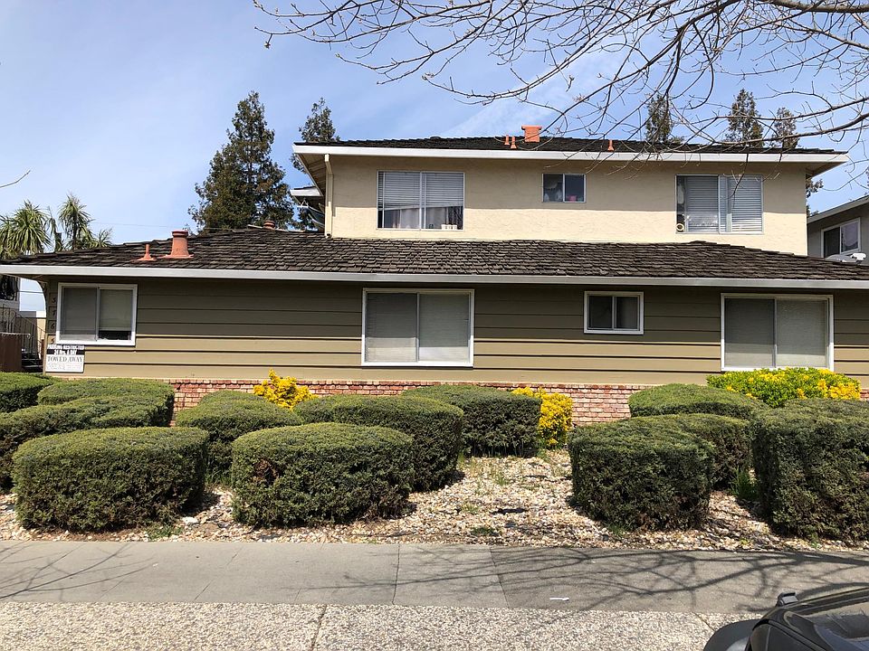 1st image of 3765 Underwood Dr APT 4