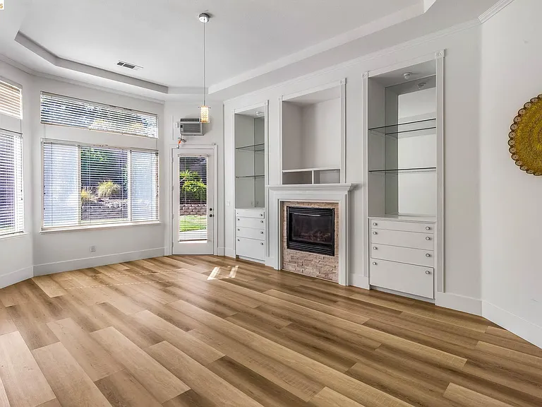 5003 Nortonville Ct — Photo 16