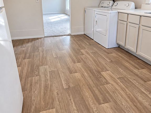 5th image of 608 N Fillmore St