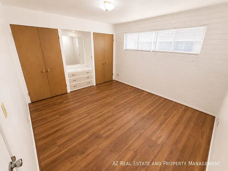 420 W Clark St #A — Photo 18