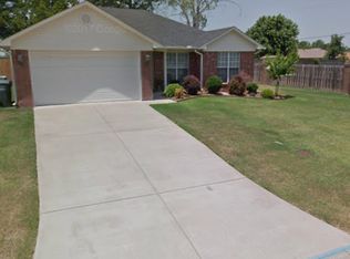 1605 Arden Ln, Conway, AR 72034