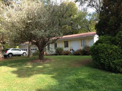 4960 Biddeford Dr NW, Comstock Park, MI, 49321