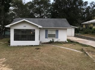 333 Lincoln Ave, Valparaiso, FL 32580