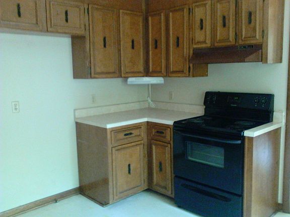 5th image of 1066 Lakeland Dr