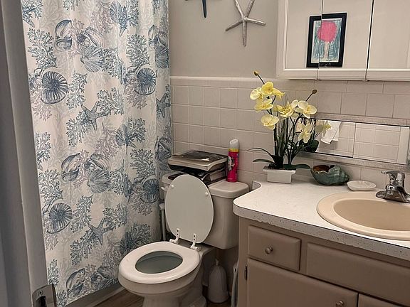 4th image of 2186 Highway A1a Unit 3