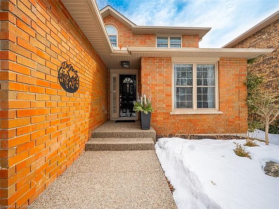 3rd image of 19 Galley Rd