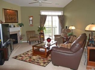 13070 W Bluemound Rd UNIT 307, Elm Grove, WI 53122