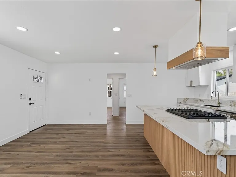1095 E Phillips Blvd — Photo 10