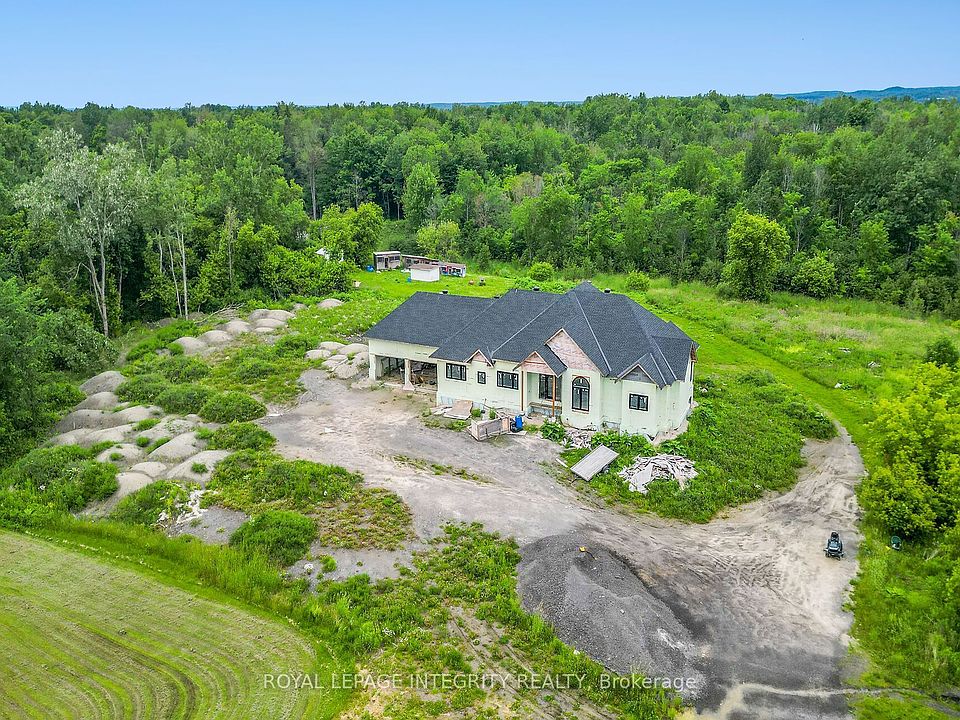 1st image of 1695 Old Montreal Rd