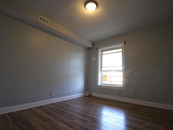 5th image of 5844 S Calumet Ave #3
