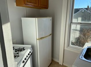 40 Winter St #2, Fall River, MA 02720