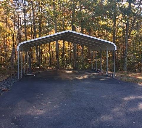 4th image of 124 Casey Ln