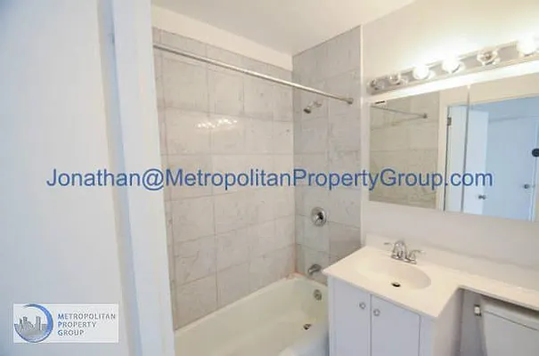 Rented by Metropolitan Property Group | media 4