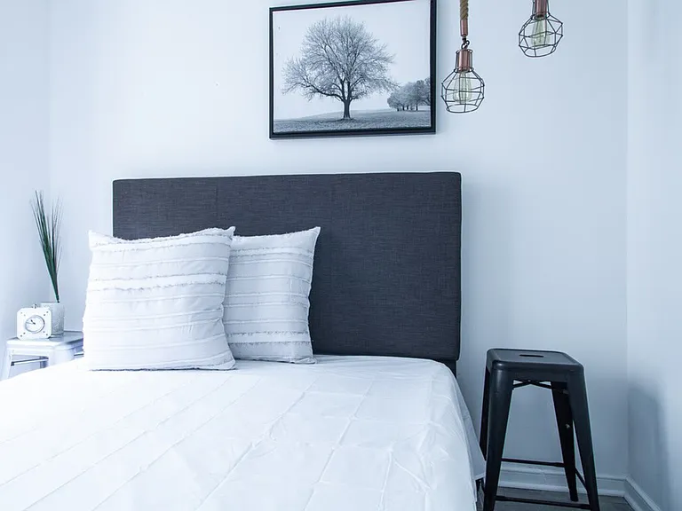 16th St NW — Photo 9