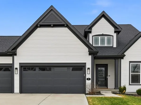 5 Denbrook Terrace St, Charles, MO 63301