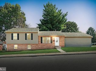 75 Monroe St, Hanover, PA 17331