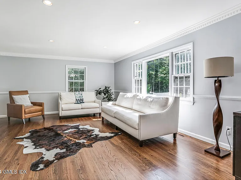 24 Juniper Ln — Photo 6