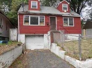 15-17 Crown St, Newark, NJ 07106