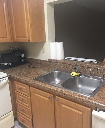 3rd image of 4148 NW 90th Ave APT 102