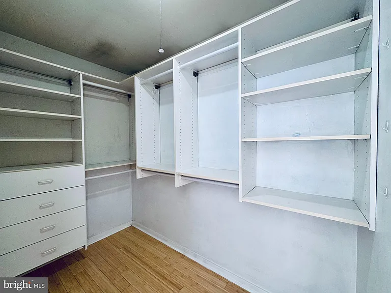 1403 Roberts Way — Photo 16