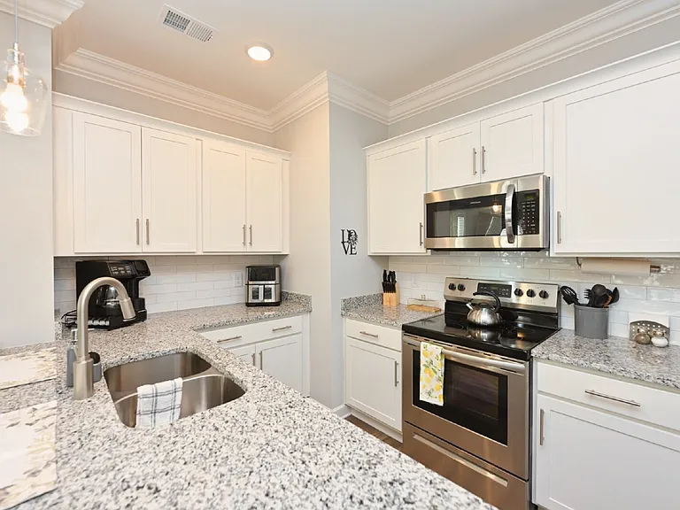 436 Withrow Way — Photo 17