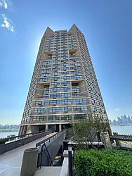 7002 Jfk Boulevard Blvd East #20G image 1 of 12