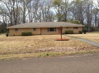 1116 Cornelius Ave, Greenwood, MS 38930