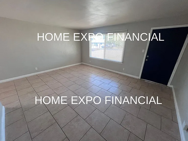 4256 Avon St — Photo 11