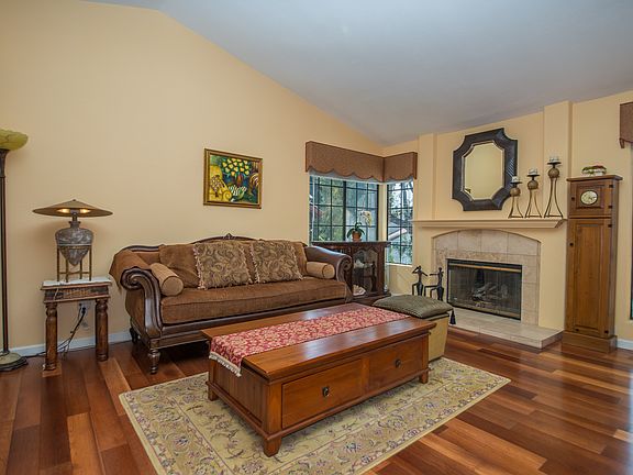 5th image of 16360 Avenida Venusto Unit A