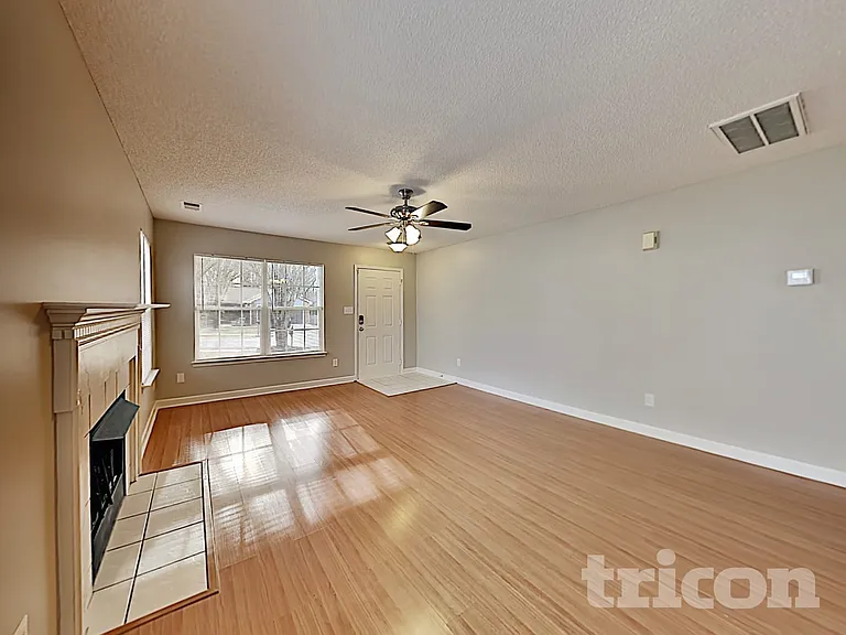 1826 Cagney St — Photo 5