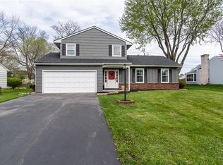 68 Sweet Briar Knl, Henrietta, NY 14467