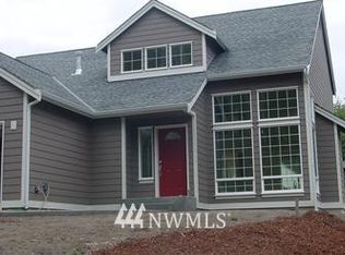 1230 Forest Rock Ln NE, Poulsbo, WA 98370