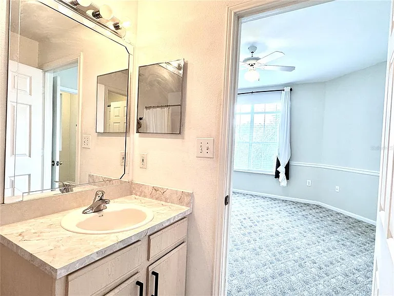 1238 S Missouri Ave #102 — Photo 13