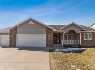 904 Apache St, Nevada, IA 50201