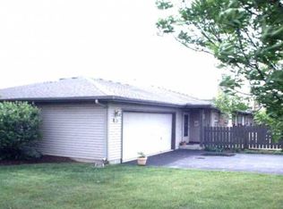 2677 Rolling Oaks Blvd, Hilliard, OH 43026