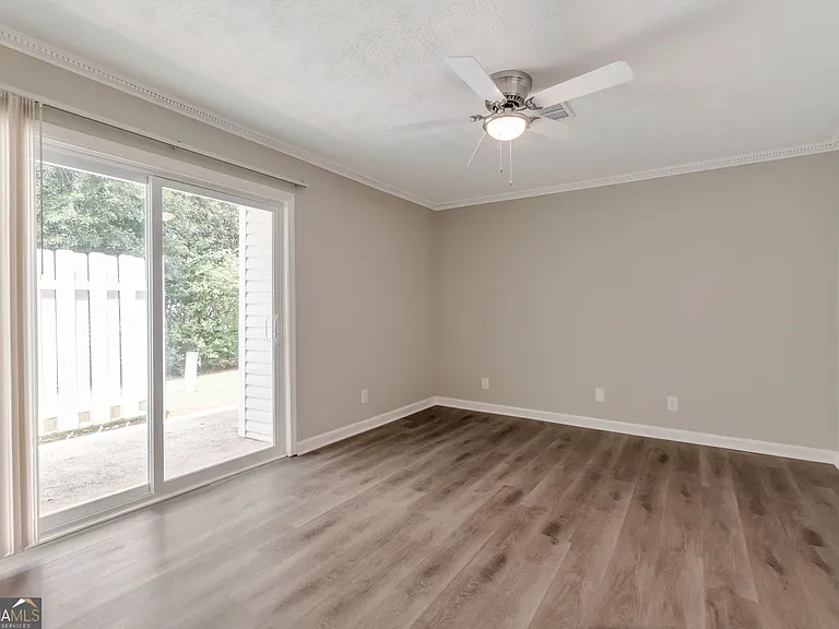 1507 Planters Ridge Ln — Photo 7