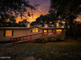 3320 Cardinal Pl, Chipley, FL 32428