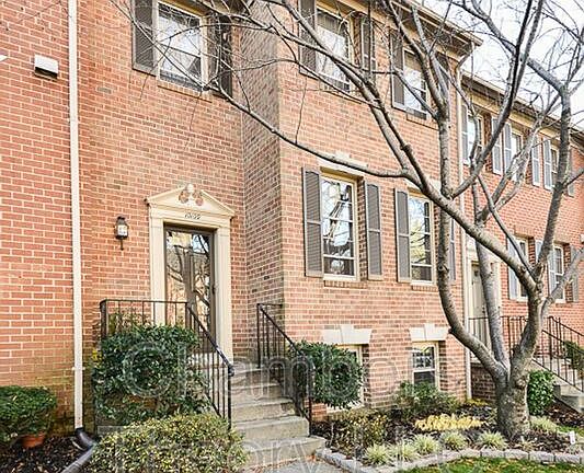 3rd image of 10109 Ebenshire Ct