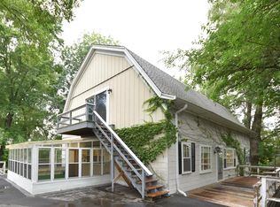 13855 N Davis Rd, Mequon, WI 53097