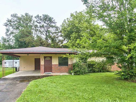 3rd image of 2884 Bell Dr