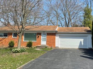 3167 McComb St, Ann Arbor, MI 48108