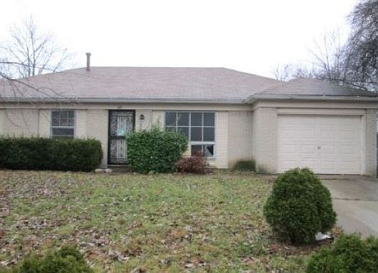 1st image of 4113 Steinmetz Dr
